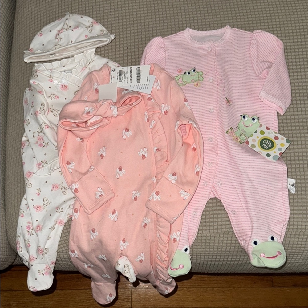 Newborn, 0-3 onesie (3 piece set) with hat and bow.